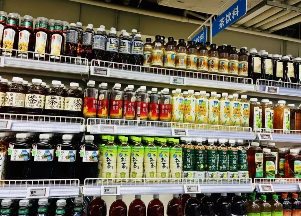 塑料瓶暴涨50%,谁在逼饮料厂商对经销商“动手”